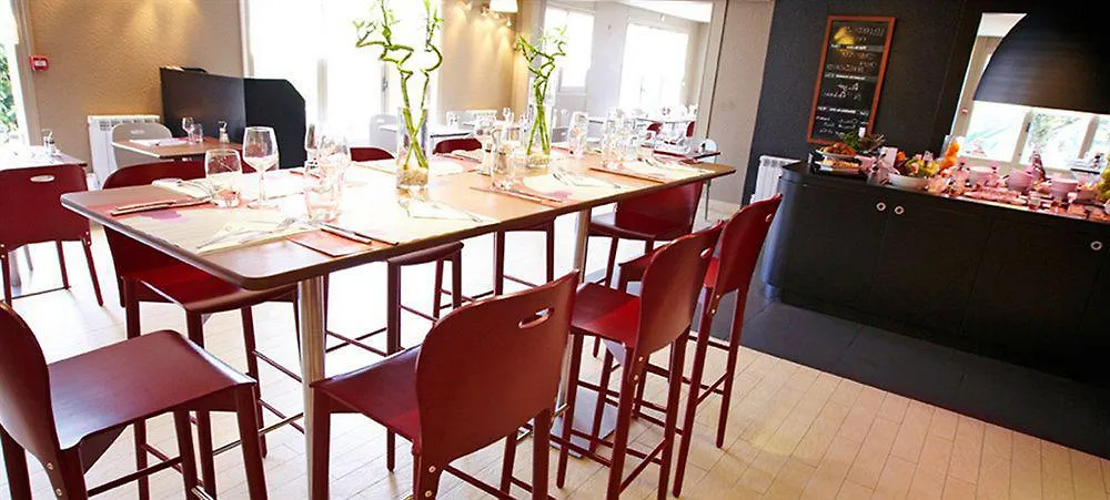 ***  Campanile Grenoble Universite - Saint Martin D'Heres Hotel France